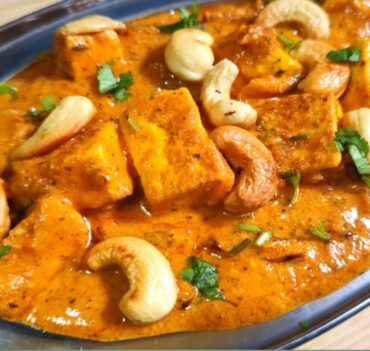 Kaju Paneer Curry